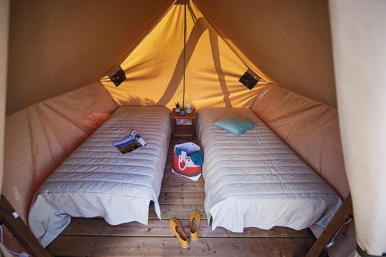 Camping Porte Des Alpilles By M.A Destination Glamping Saint-Étienne-du-Grès Dış mekan fotoğraf