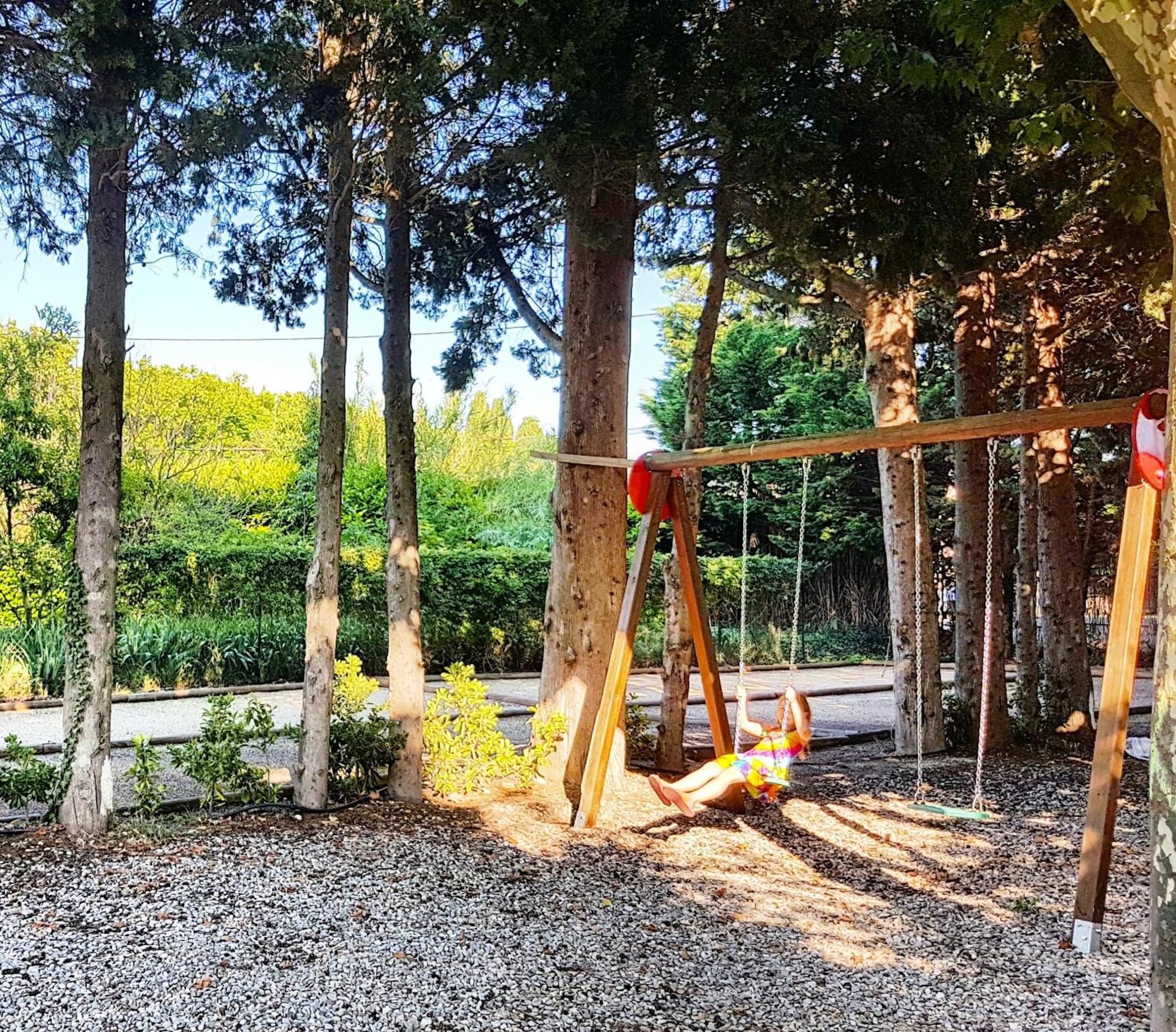Camping Porte Des Alpilles By M.A Destination Glamping Saint-Étienne-du-Grès Dış mekan fotoğraf